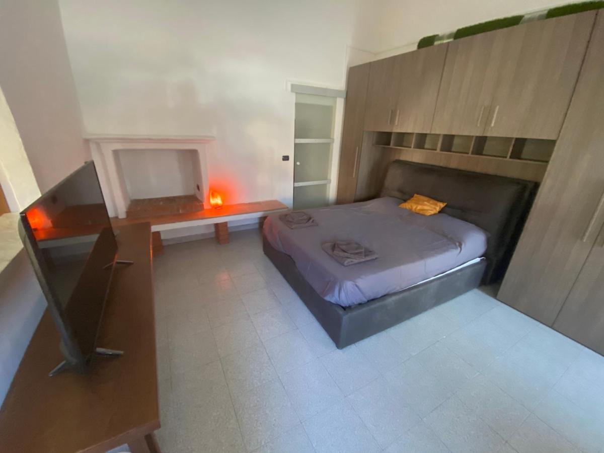 Casa in corte con ampio spazio all’aperto Casatenovo Esterno foto